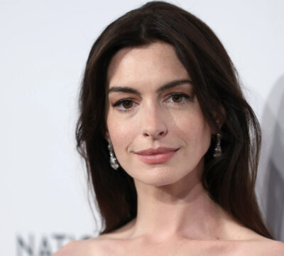 p.ua.anne hathaway