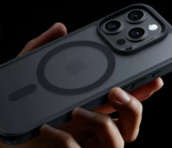 ESR Classic Pro Case