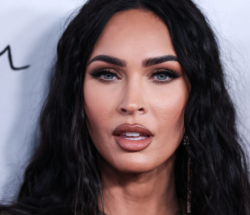 p.ua.megan fox