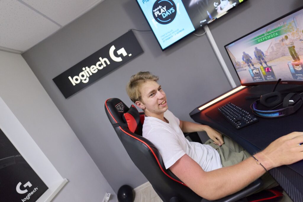 logitech playdays 264